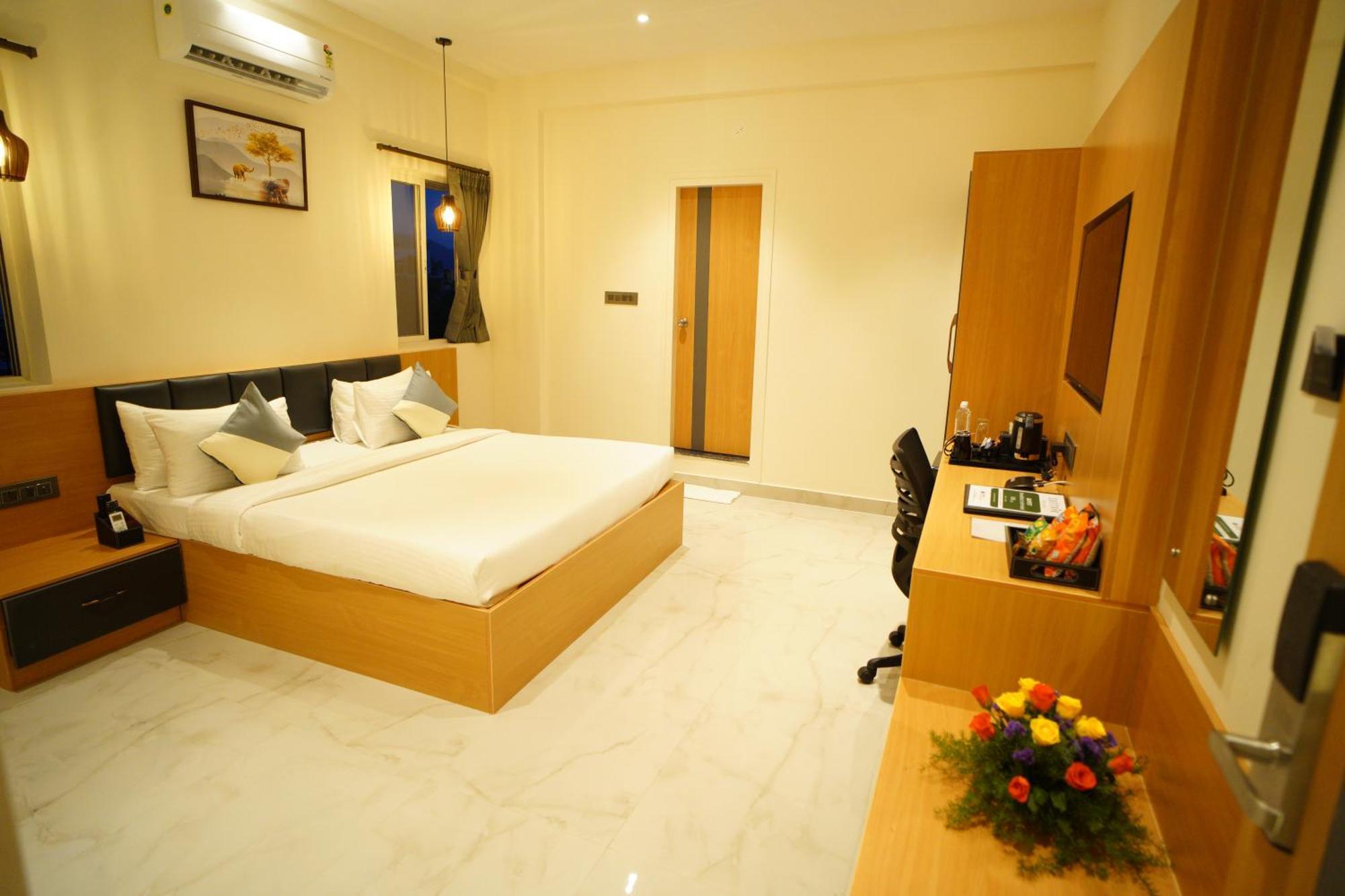 Emerald Urban Comforts Mysore Exterior foto