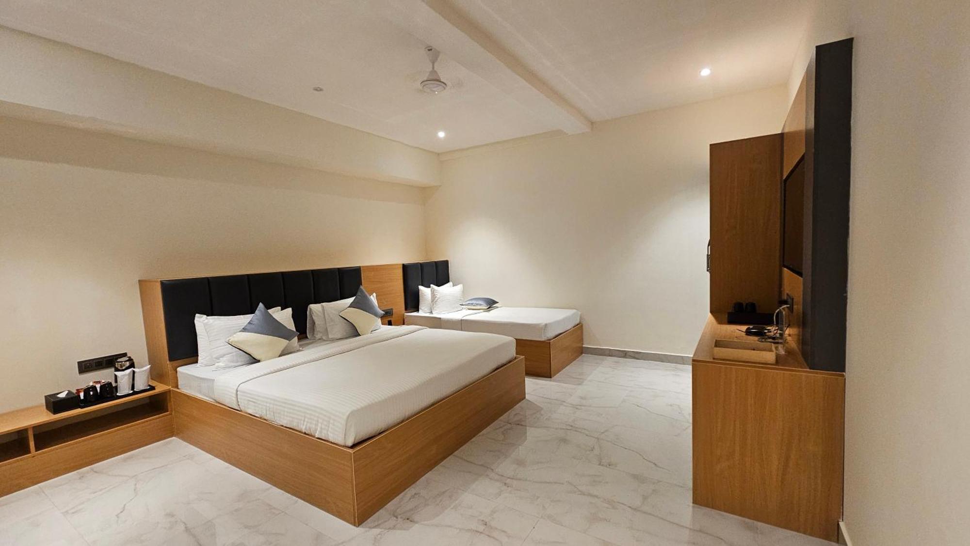 Emerald Urban Comforts Mysore Exterior foto